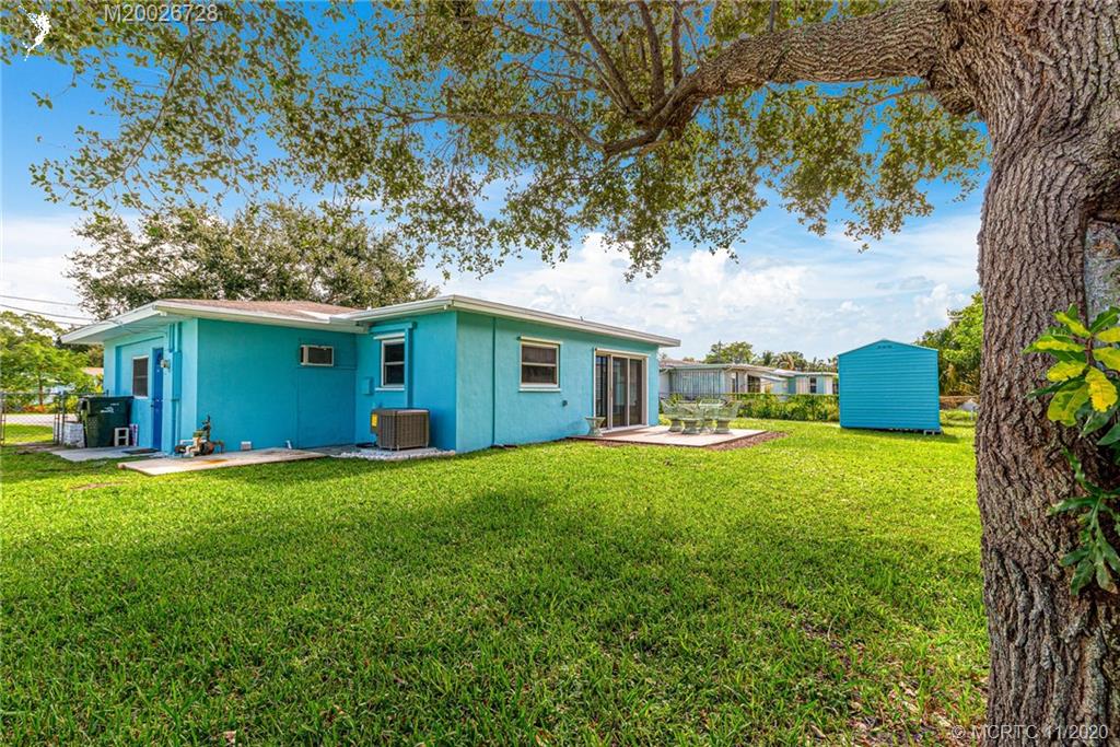 1045 Northwest Terrace Road Stuart, FL 34994 - Photo 21 of 30 Gallery Image 21