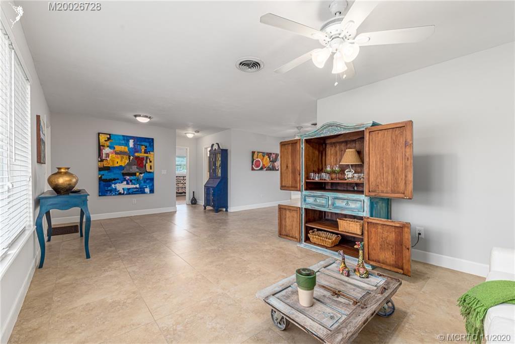 1045 Northwest Terrace Road Stuart, FL 34994 - Photo 9 of 30 Gallery Image 9