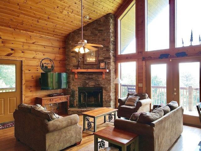 1925 Wild Iris Way Sevierville, TN 37862 - Photo 12 of 43