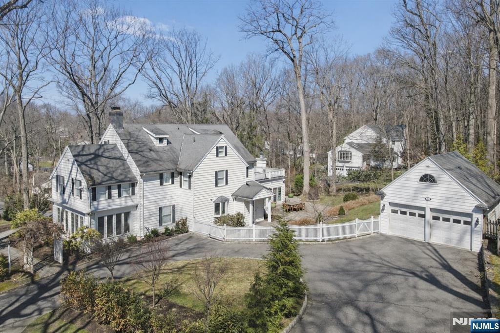14 Old Smith Road Tenafly, NJ 07670 - Photo 48 of 50 a view of multiple houses with a yard