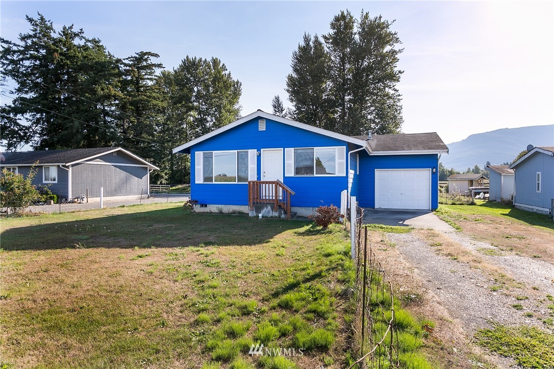 1106 Nooksack Road Nooksack, WA 98276 - Photo 2 of 25
