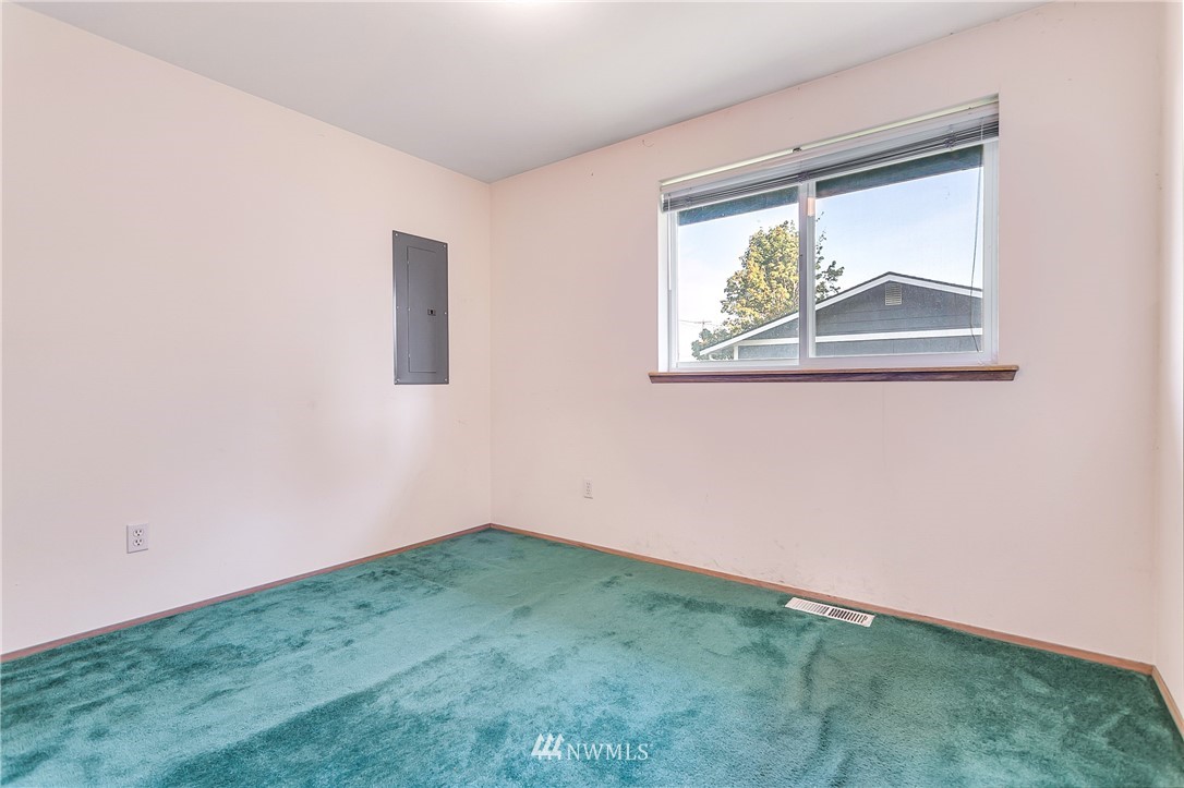 1106 Nooksack Road Nooksack, WA 98276 - Photo 17 of 25
