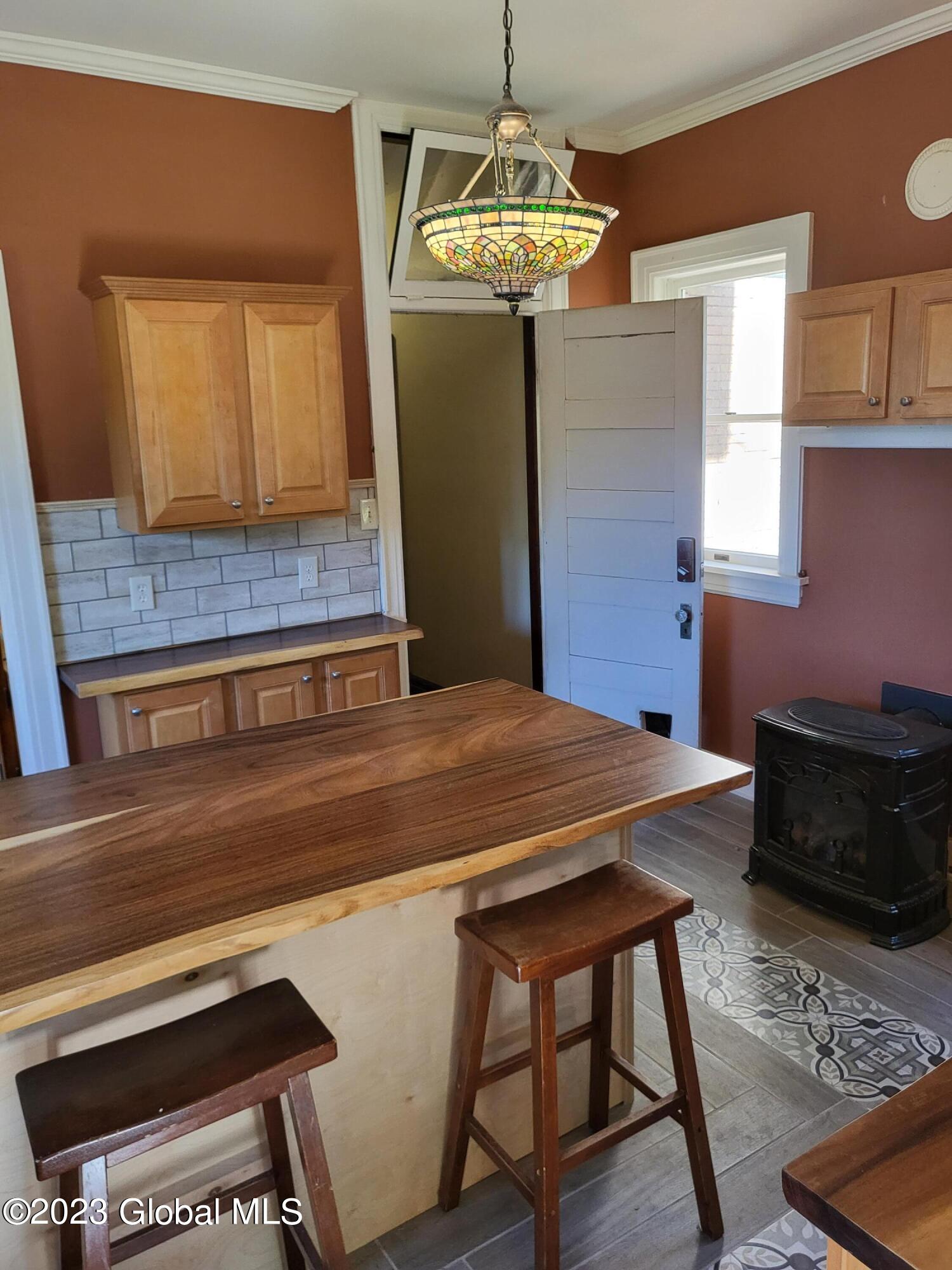 1142 Avon Road Schenectady, NY 12308 - Photo 27 of 61 20230920_133446