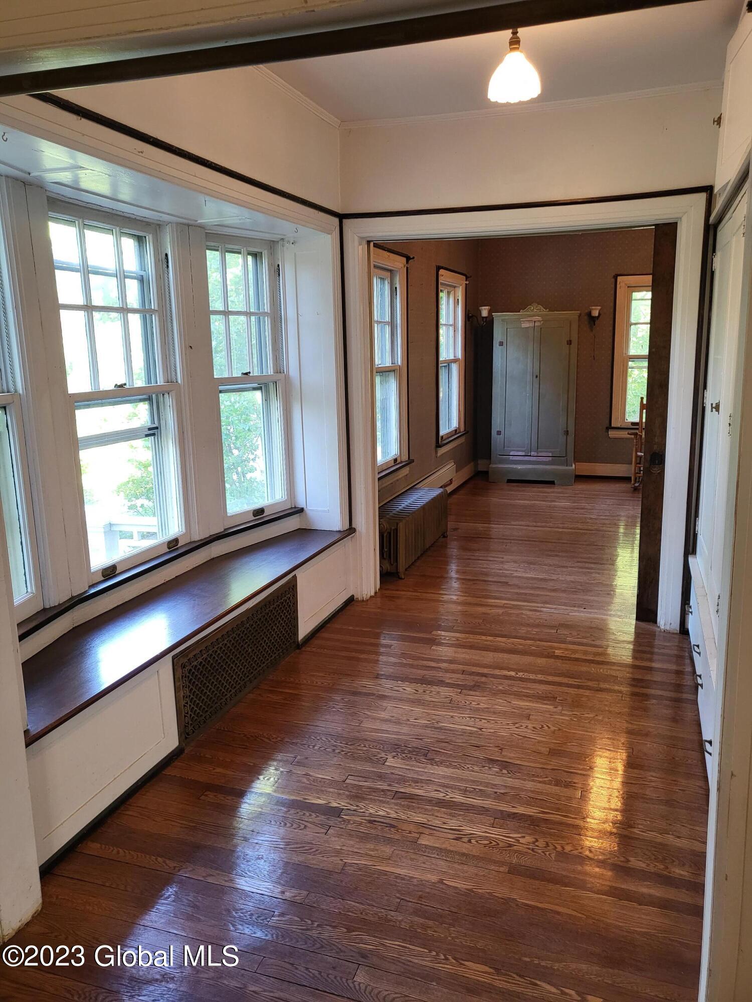1142 Avon Road Schenectady, NY 12308 - Photo 41 of 61 20230919_170051