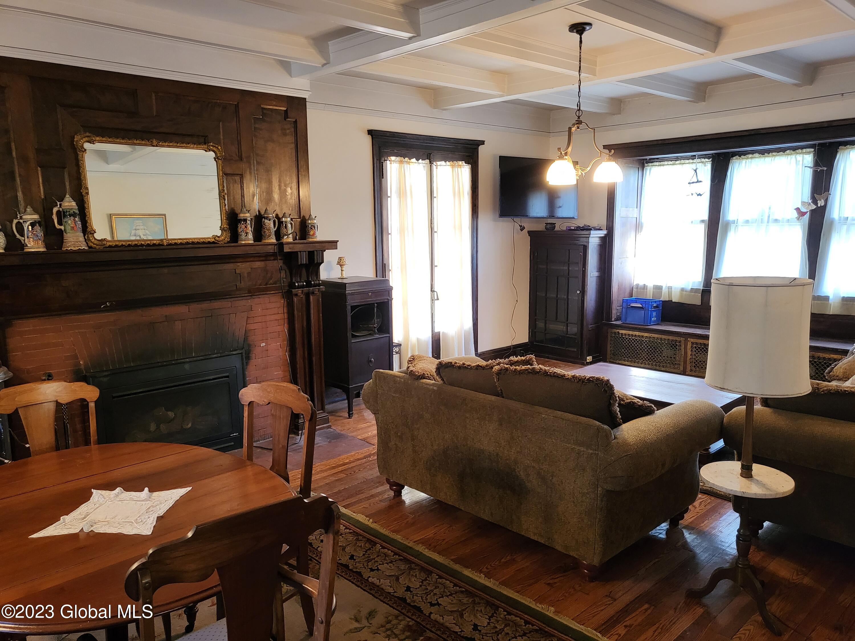1142 Avon Road Schenectady, NY 12308 - Photo 44 of 61 20230919_165043