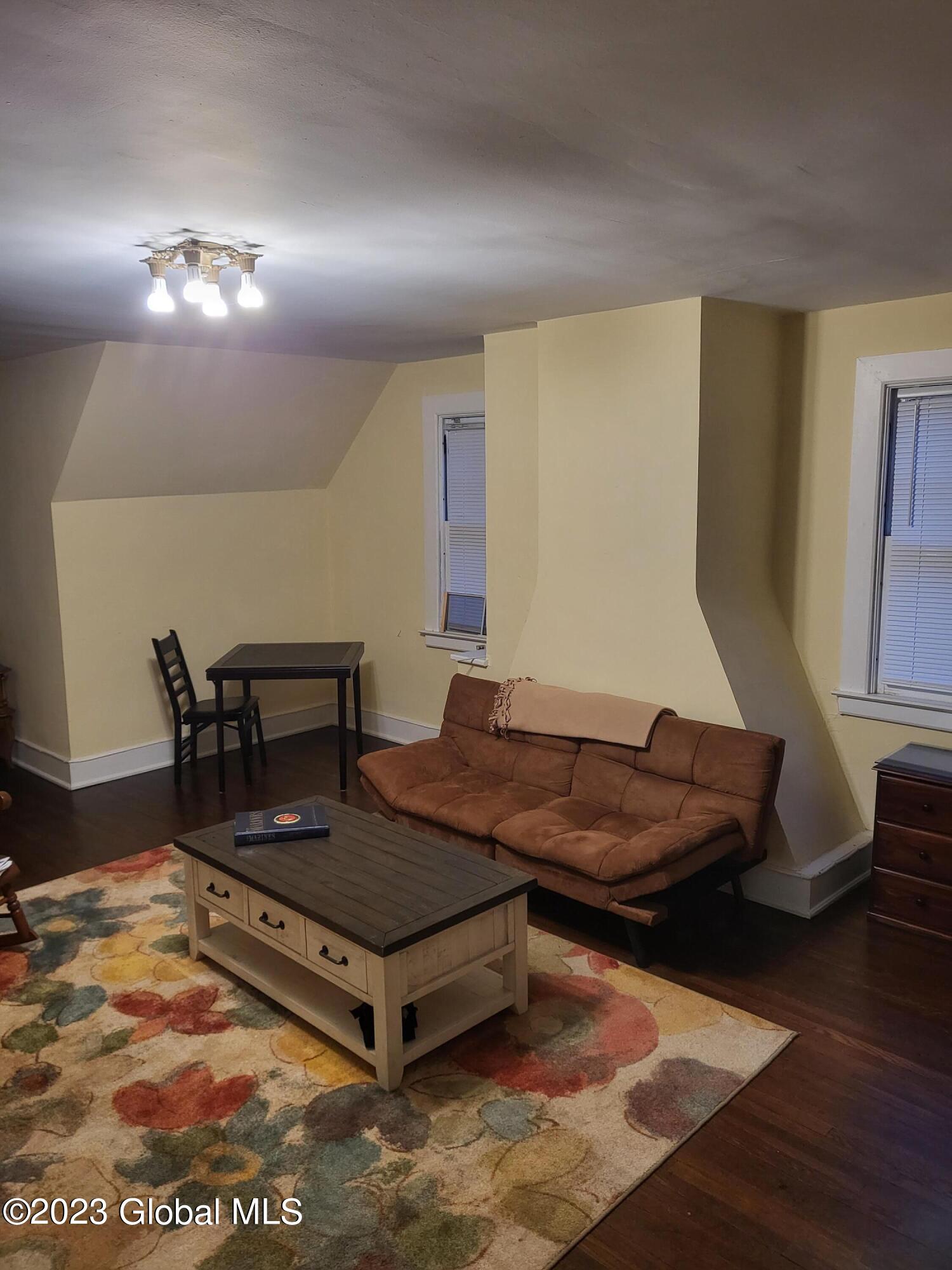 1142 Avon Road Schenectady, NY 12308 - Photo 58 of 61 20230922_185724