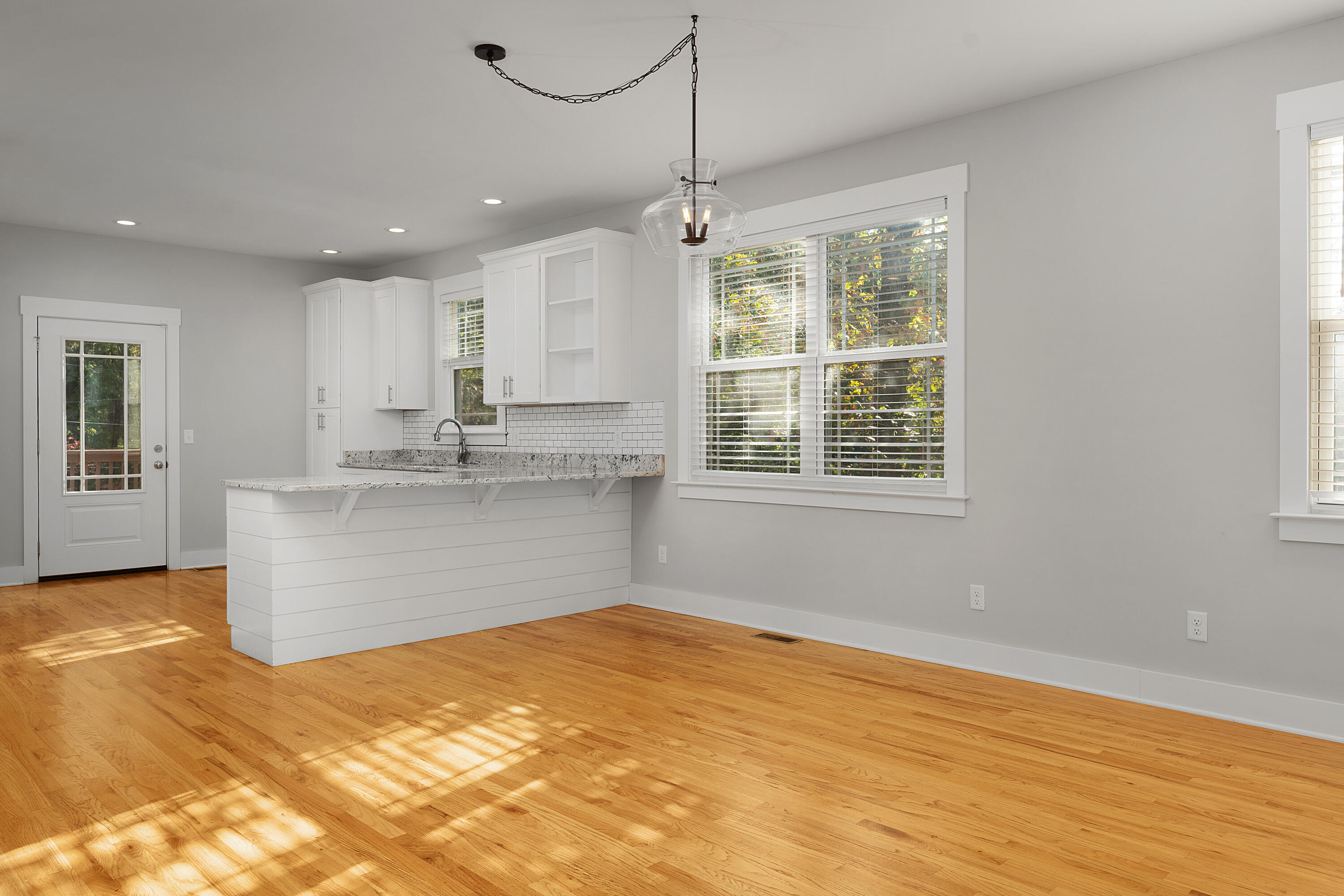 602 Paragon Drive Chattanooga, TN 37415 - Photo 11 of 47 28 - 602 Paragon Drive - Main Level