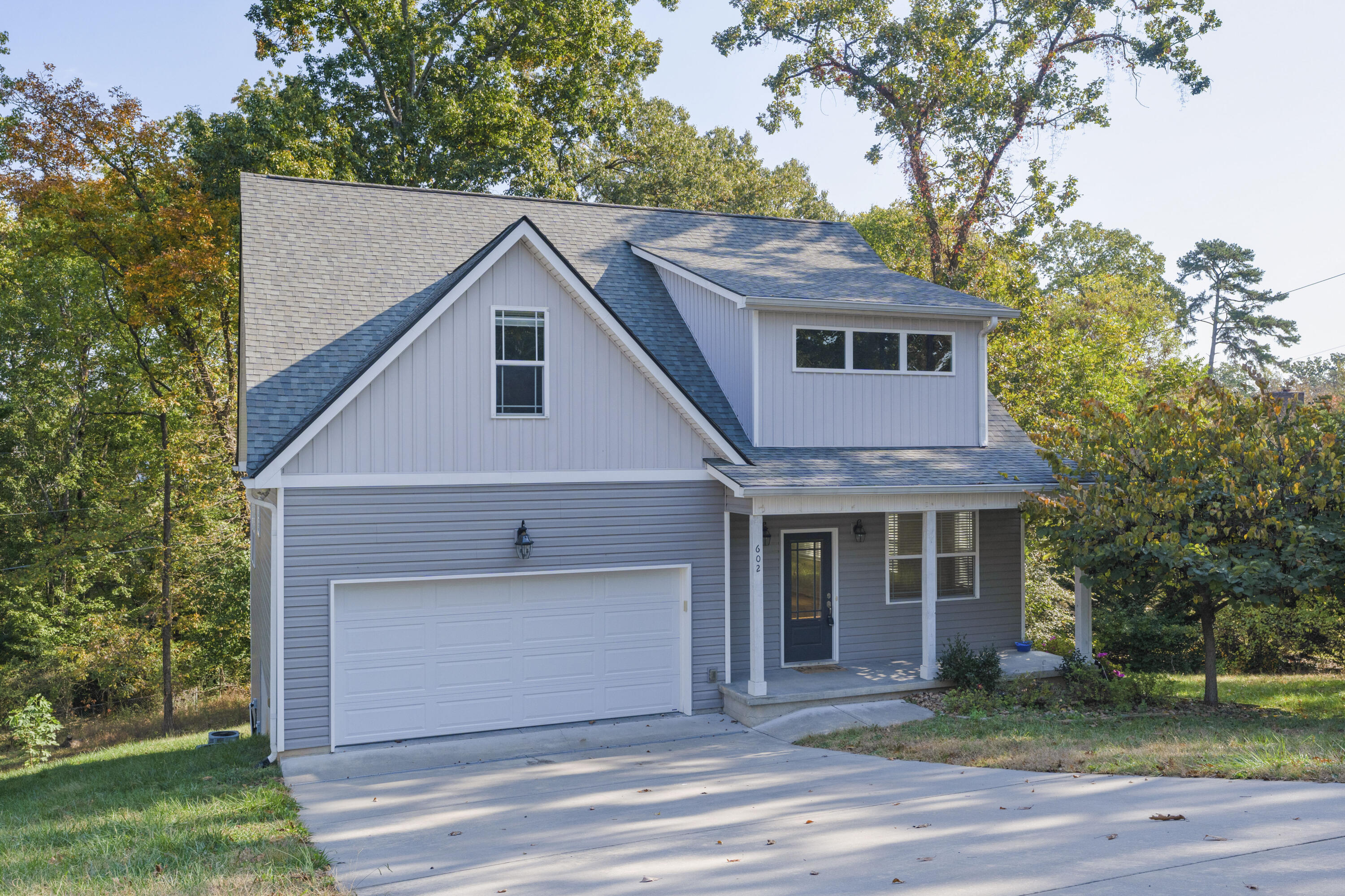 602 Paragon Drive Chattanooga, TN 37415 - Photo 2 of 47 12 - 602 Paragon Drive - Exterior