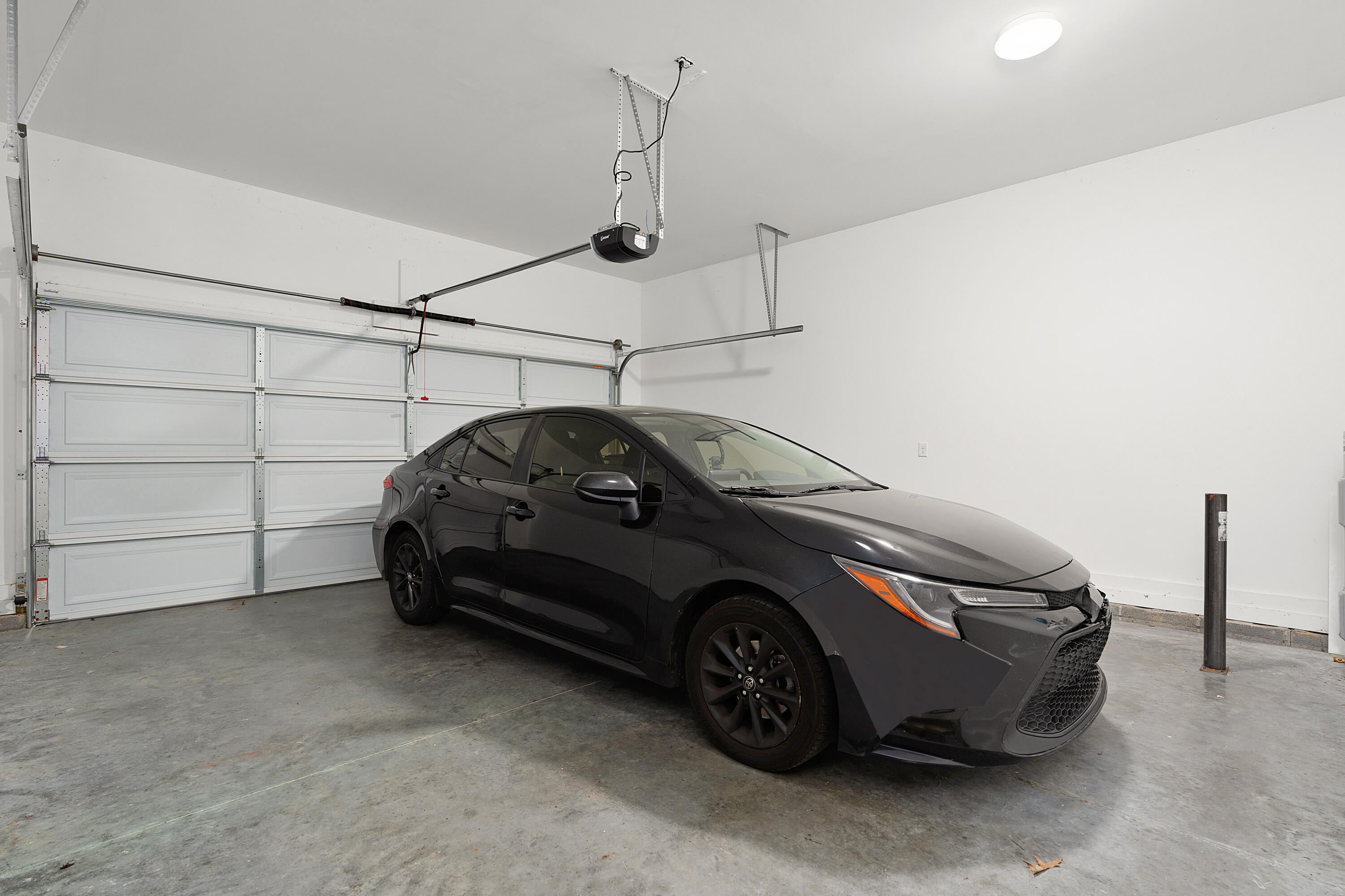 602 Paragon Drive Chattanooga, TN 37415 - Photo 22 of 47 39 - 602 Paragon Drive - Main Level