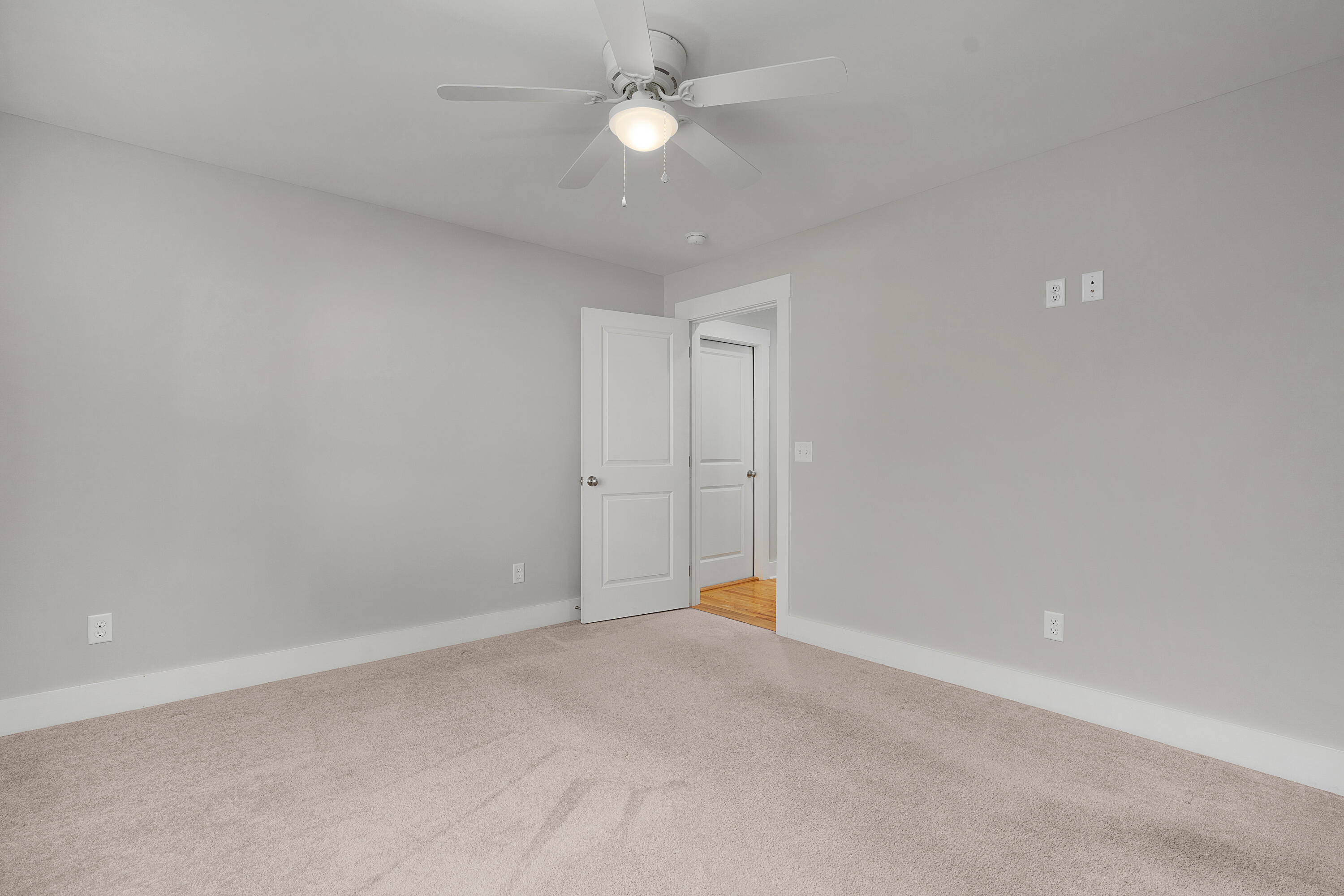 602 Paragon Drive Chattanooga, TN 37415 - Photo 28 of 47 45 - 602 Paragon Drive - Upstairs