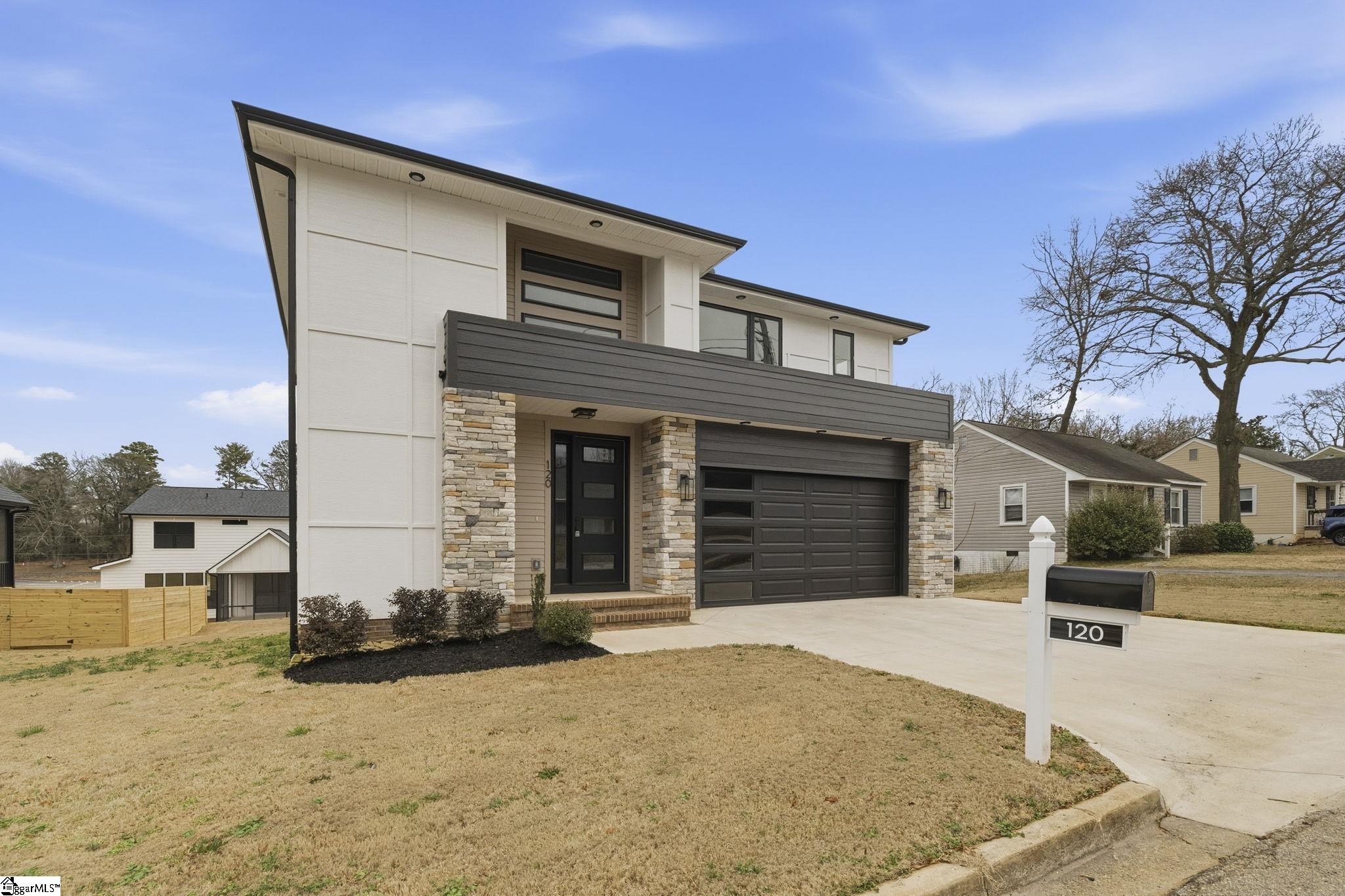 120 Morrow Street Greer, SC 29650 - Photo 2 of 30