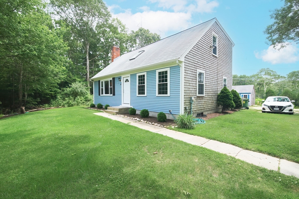 22 Ridgewood Drive Sandwich, MA 02537 - Photo 1 of 41 Gallery Image 1