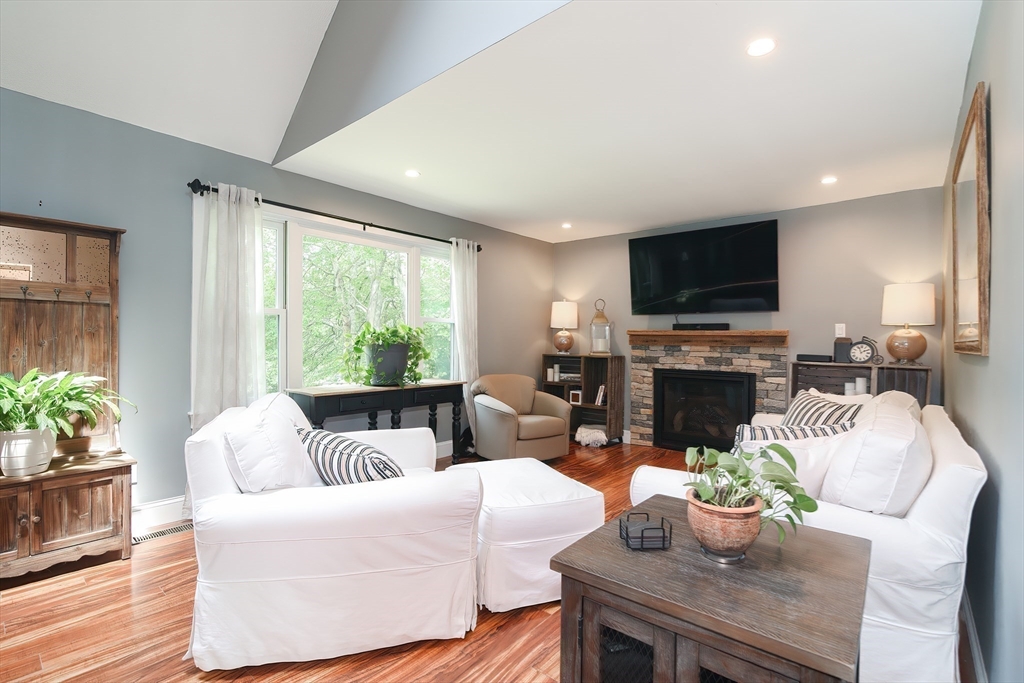 22 Ridgewood Drive Sandwich, MA 02537 - Photo 14 of 41 Gallery Image 14
