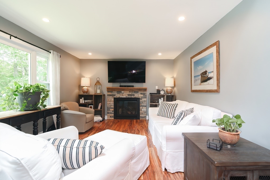 22 Ridgewood Drive Sandwich, MA 02537 - Photo 15 of 41 Gallery Image 15