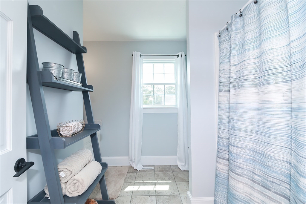 22 Ridgewood Drive Sandwich, MA 02537 - Photo 29 of 41 Gallery Image 29