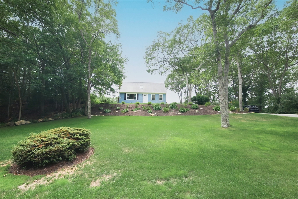 22 Ridgewood Drive Sandwich, MA 02537 - Photo 4 of 41 Gallery Image 4