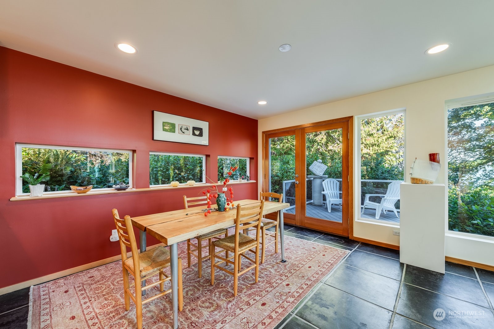 3699 Saratoga Road Langley, WA 98260 - Photo 11 of 30 Gallery Image 11