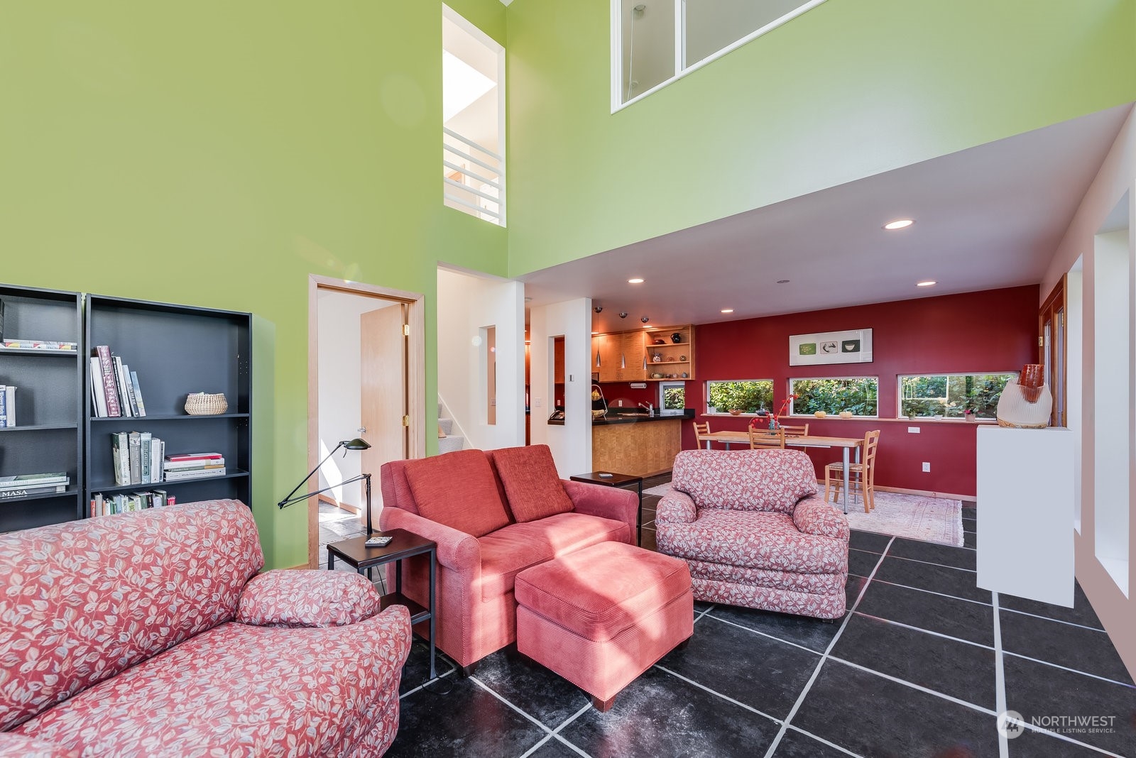 3699 Saratoga Road Langley, WA 98260 - Photo 9 of 30 Gallery Image 9