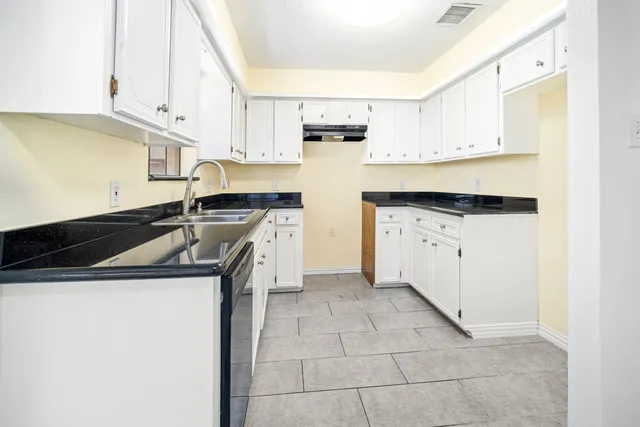 $259,000 | 3707 Pine Cone Trail, Pasadena, TX 77505