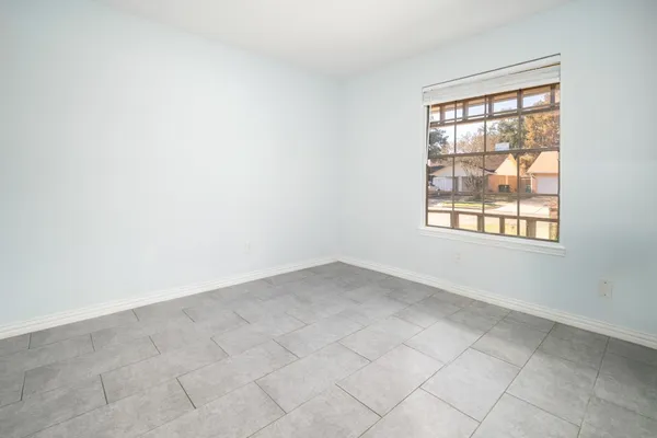 a view of utility room