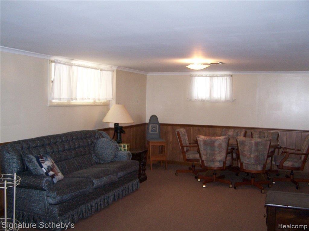 820 Trinway Road Troy, MI 48085 - Photo 9 of 13 Basement Rec Room