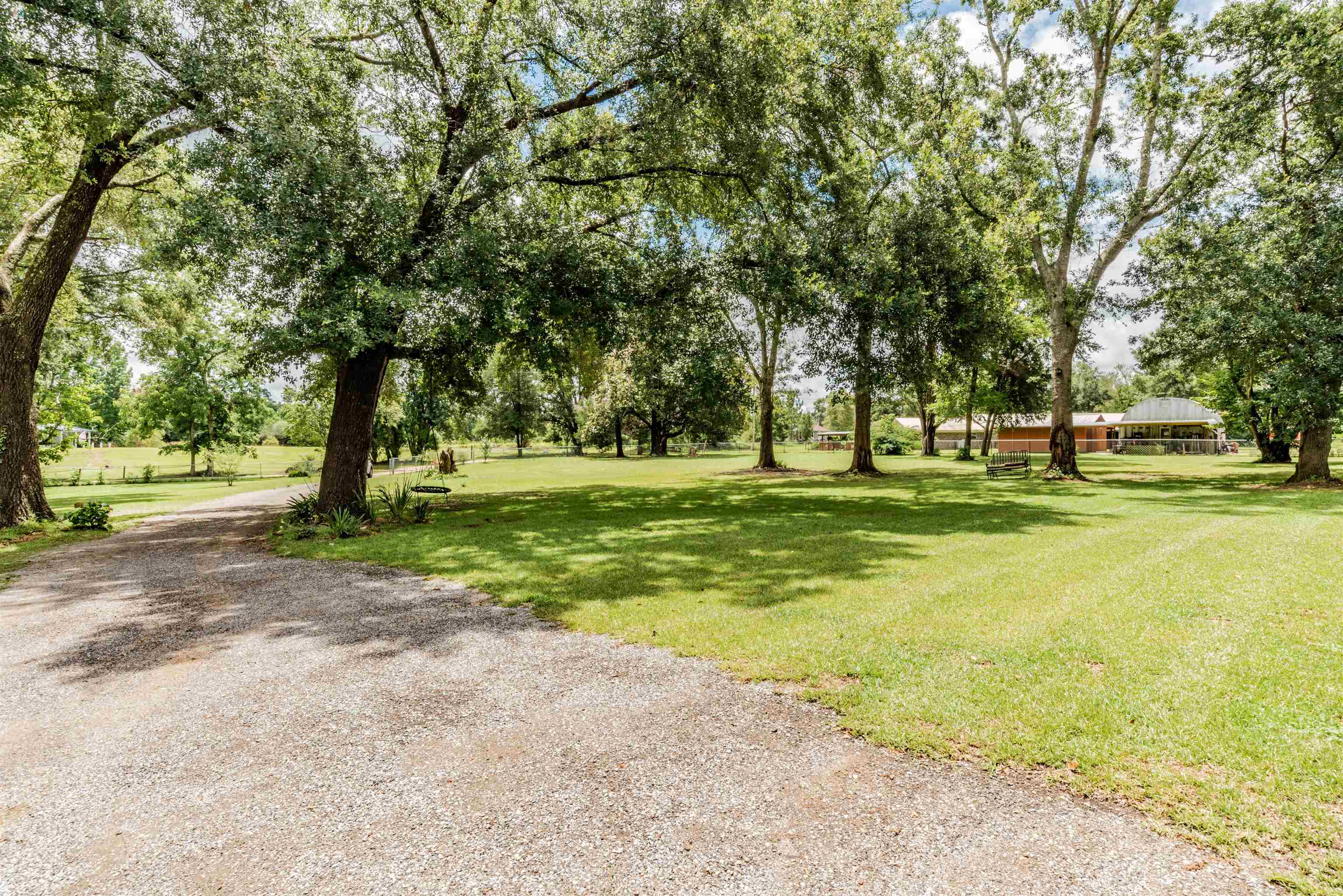 23171 Hazelwood Road Robertsdale, AL 36567 - Photo 14 of 36