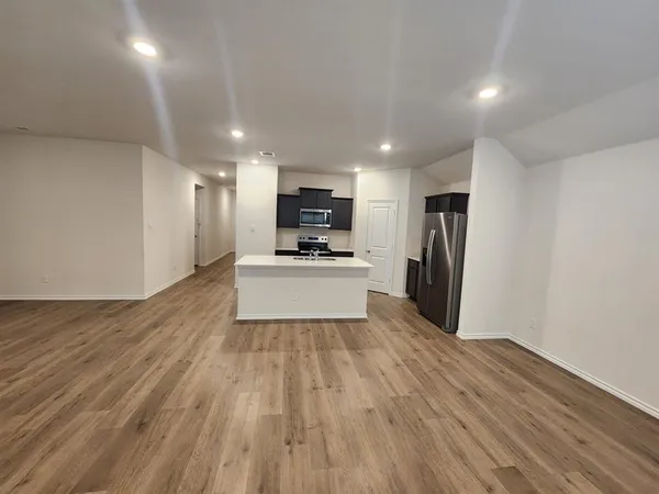 $2,195 | 106 Sunberry Drive, Caddo Mills, TX 75135