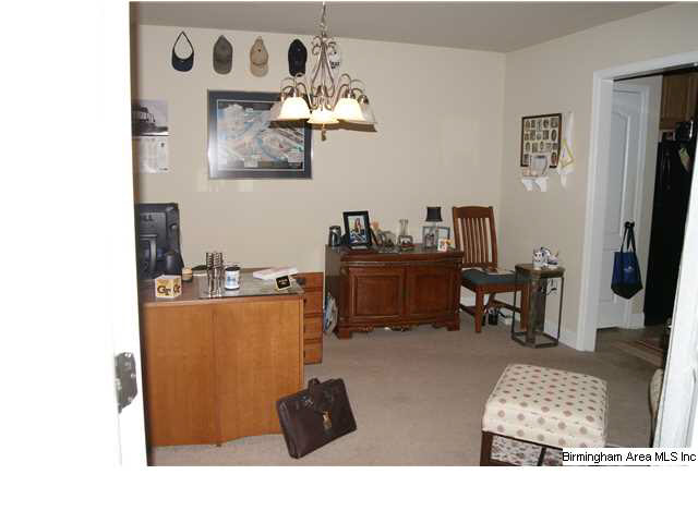 209 Cedar Meadow Alabaster, AL 35114 - Photo 4 of 21