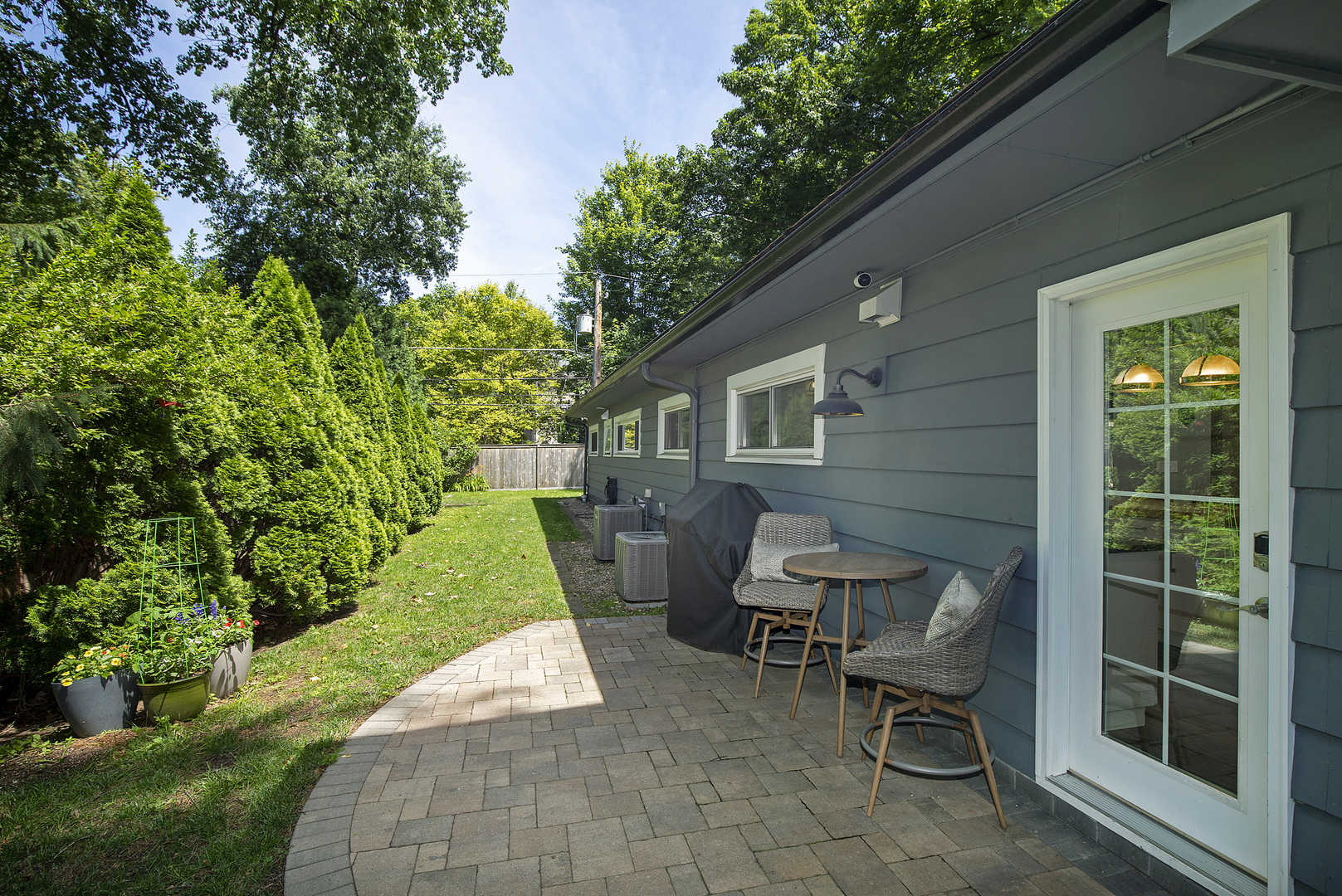 645 Indian Road Glenview, IL 60025 - Photo 29 of 33