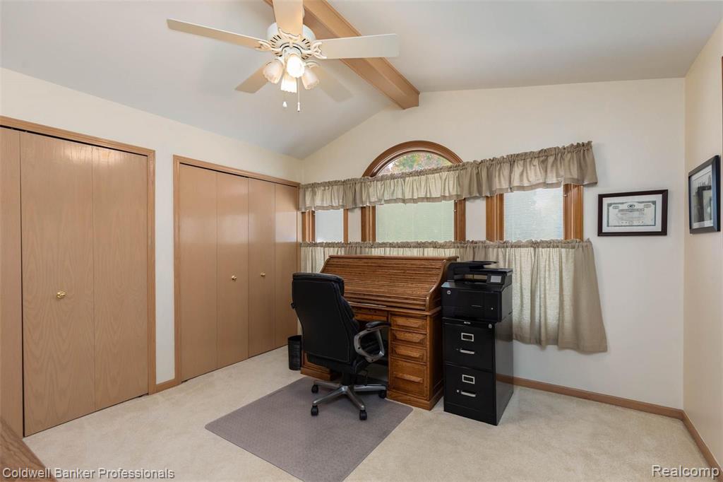 2040 Reagan Drive Rochester Hills, MI 48309 - Photo 22 of 42