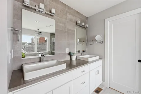 $825,000 | 1897 York Street, Denver, CO 80206