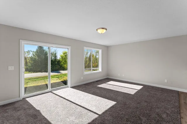 $474,850 | 2101 Pleasant Drive, Prescott, WI 54021