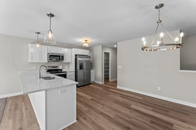 $474,850 | 2101 Pleasant Drive, Prescott, WI 54021