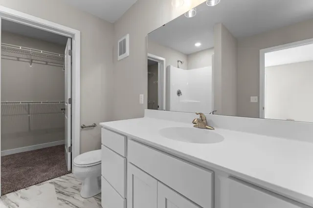 $474,850 | 2101 Pleasant Drive, Prescott, WI 54021