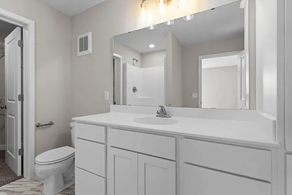 $469,850 | 2101 Pleasant Drive, Prescott, WI 54021