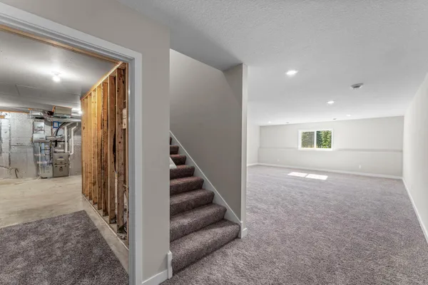 $469,850 | 2101 Pleasant Drive, Prescott, WI 54021