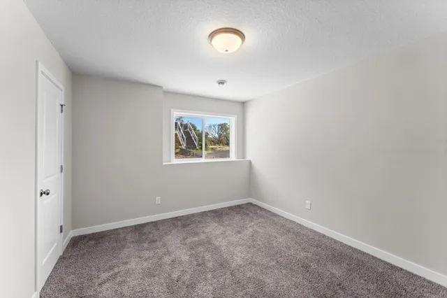 $474,850 | 2101 Pleasant Drive, Prescott, WI 54021