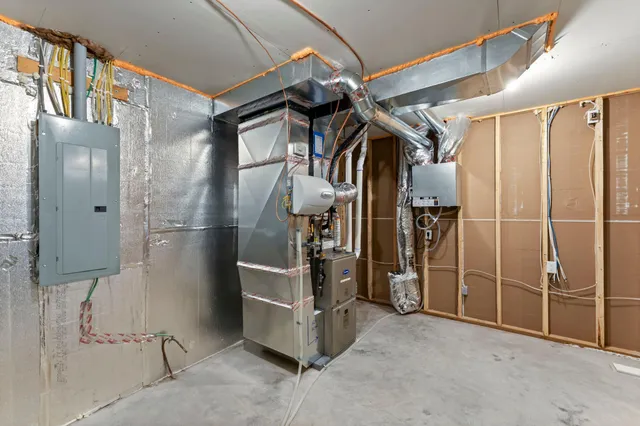 $474,850 | 2101 Pleasant Drive, Prescott, WI 54021