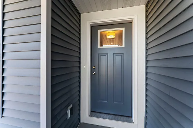 $474,850 | 2101 Pleasant Drive, Prescott, WI 54021