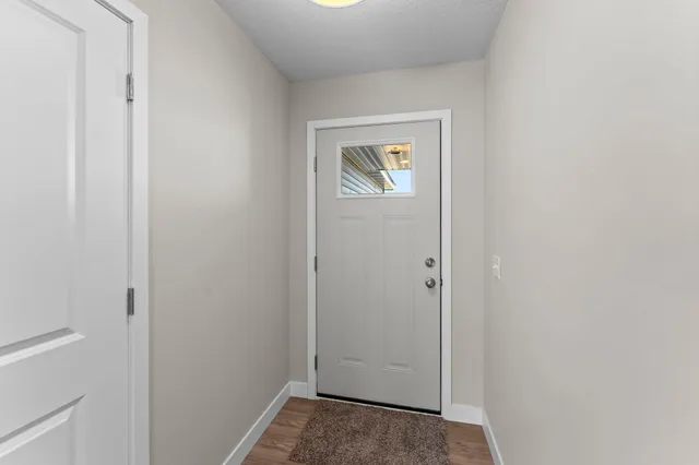 $474,850 | 2101 Pleasant Drive, Prescott, WI 54021