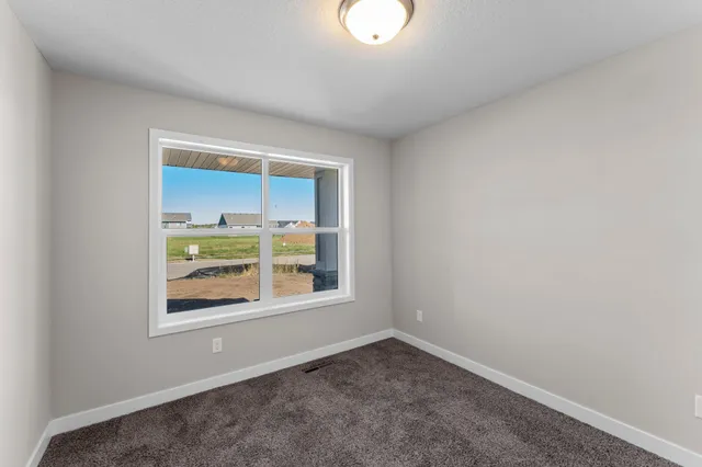 $474,850 | 2101 Pleasant Drive, Prescott, WI 54021