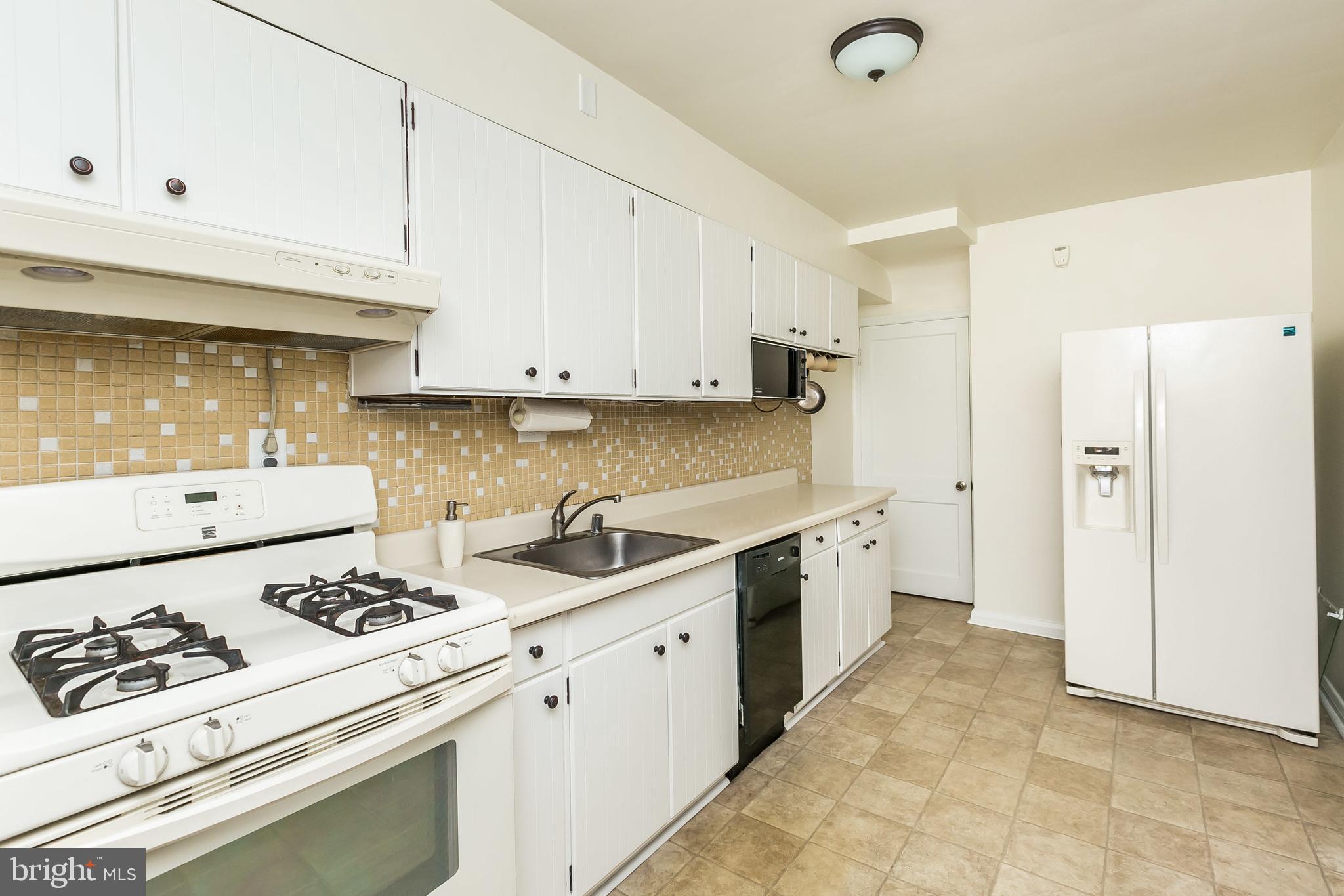 1228 Cedarcroft Road Baltimore, MD 21239 - Photo 14 of 39