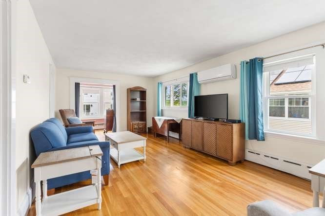 17 Ames Street Beverly, MA 01915 - Photo 8 of 29