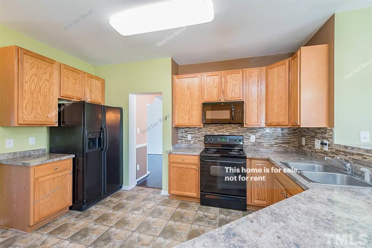 4721 Alenja Lane Raleigh, NC 27616 - Photo 3 of 21