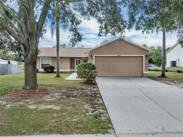 $2,000 | 10637 Crescendo Loop, Clermont, FL 34711