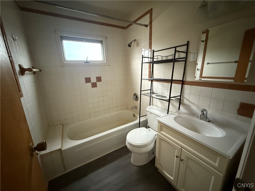 483 Pleasantview Avenue, Unit 2 Salina, NY 13208 - Photo 11 of 11