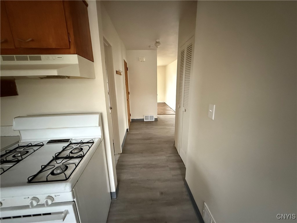 483 Pleasantview Avenue, Unit 2 Salina, NY 13208 - Photo 6 of 11