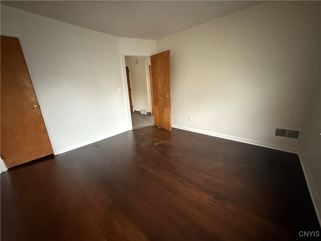 483 Pleasantview Avenue, Unit 2 Salina, NY 13208 - Photo 10 of 11