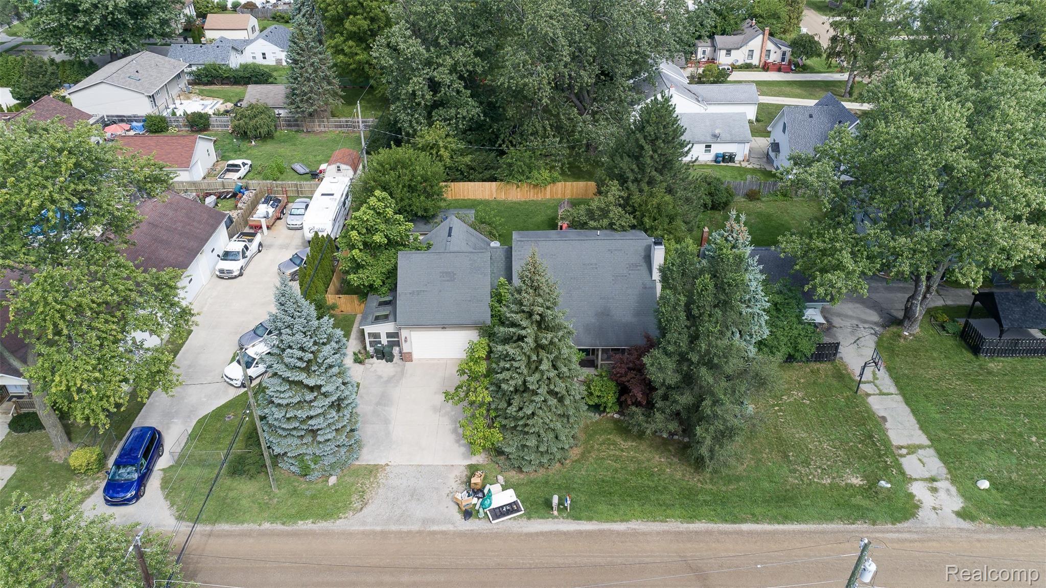 3930 Dunning Road Rochester, MI 48309 - Photo 3 of 49