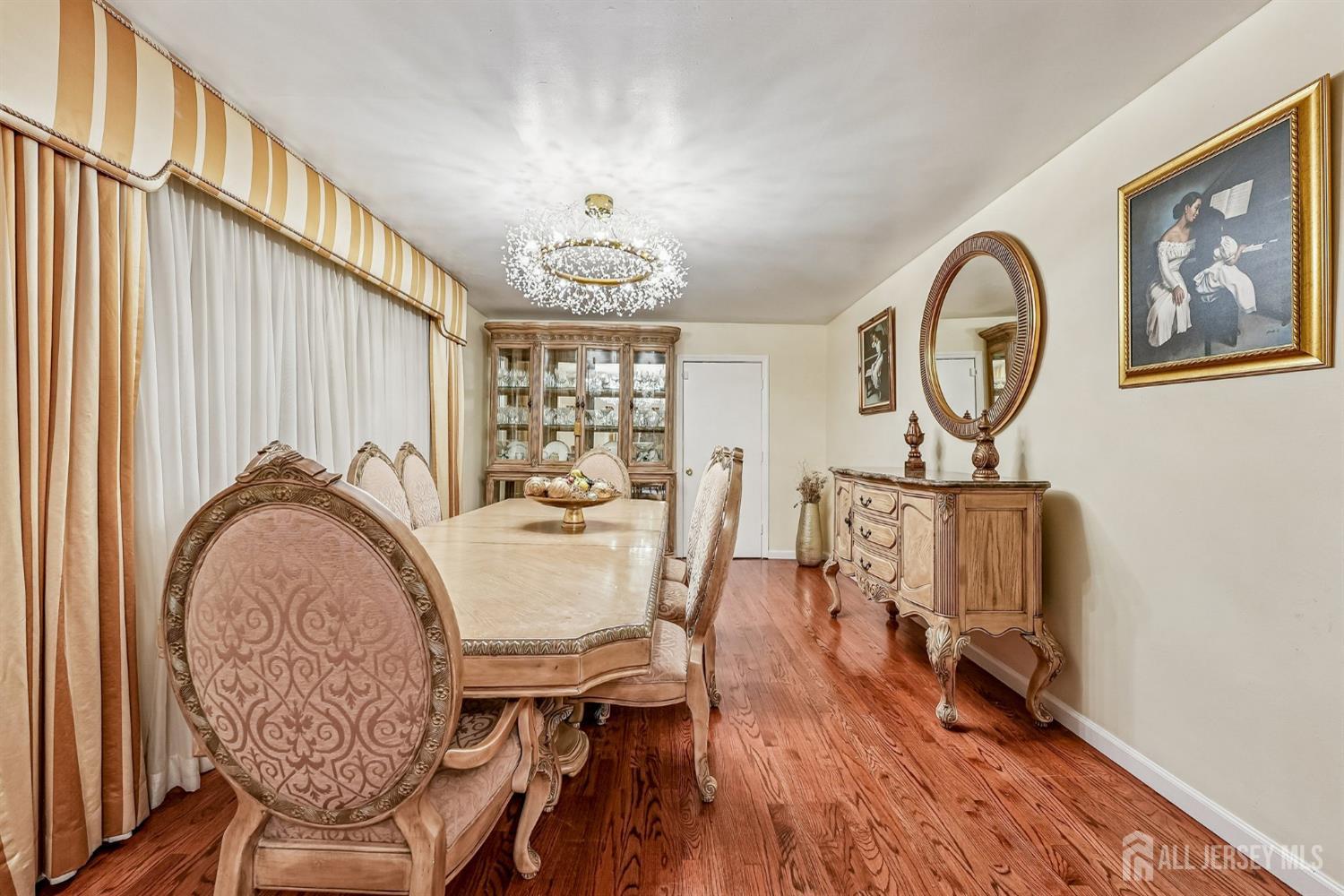 42 Colburn Road East Brunswick, NJ 08816 - Photo 13 of 33